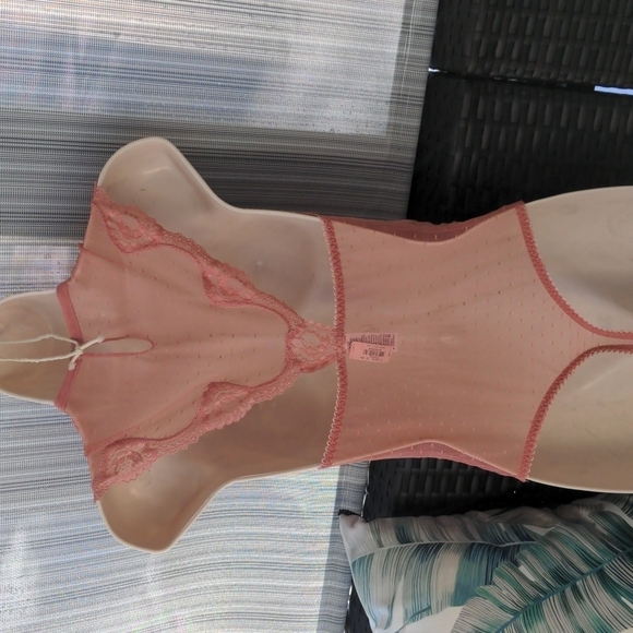 Victoria Secret Lace Mesh Bodysuit New Size S - Picture 3 of 4